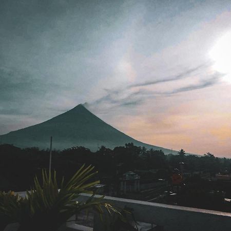 Majestique Hotel Albay Bicol Guinobatan Екстер'єр фото