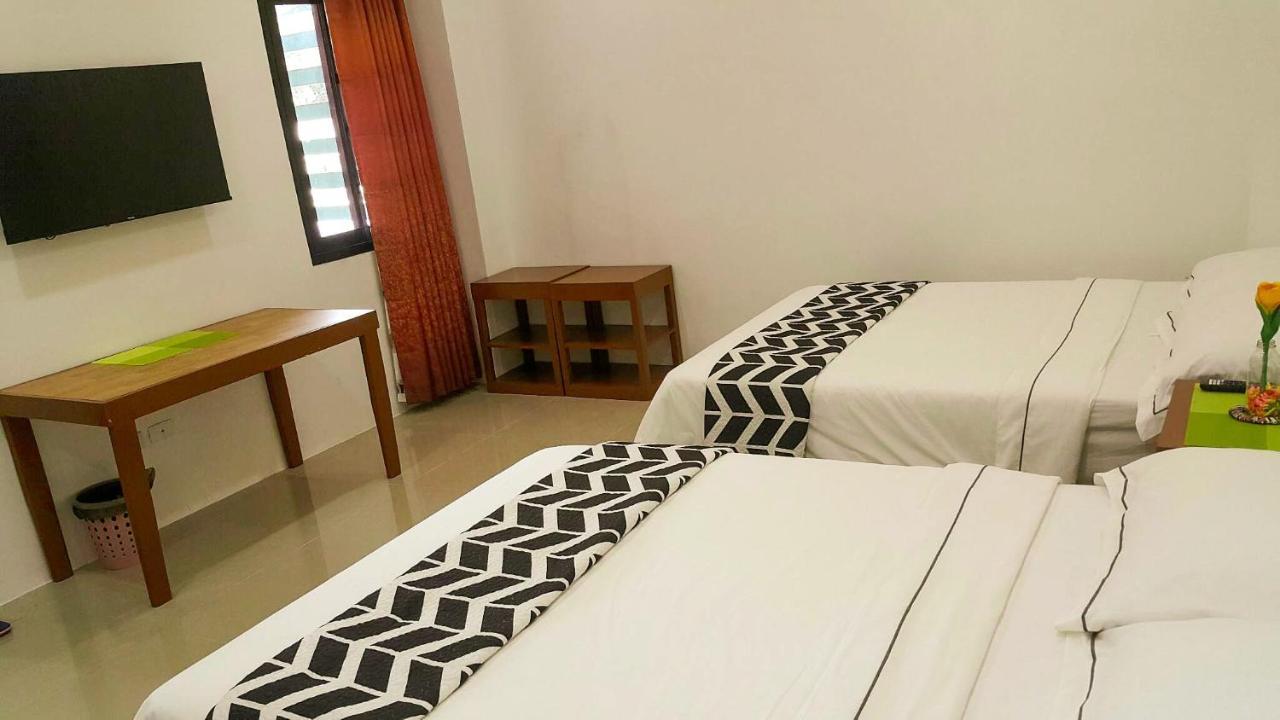 Majestique Hotel Albay Bicol Guinobatan Екстер'єр фото