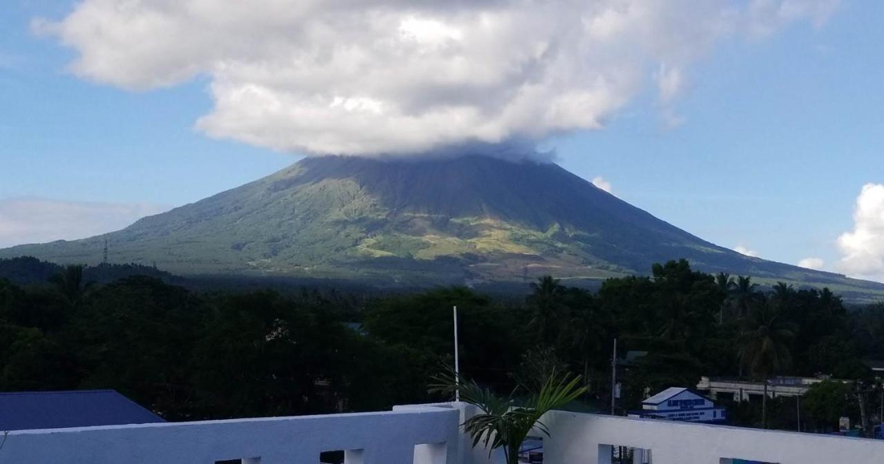 Majestique Hotel Albay Bicol Guinobatan Екстер'єр фото