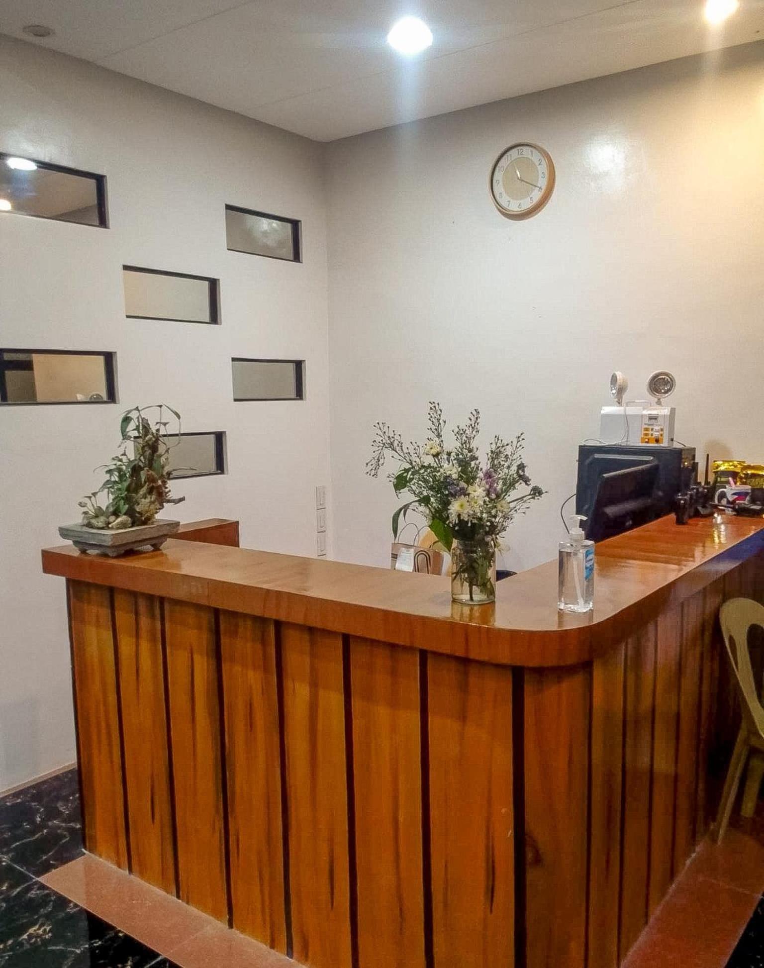 Majestique Hotel Albay Bicol Guinobatan Екстер'єр фото
